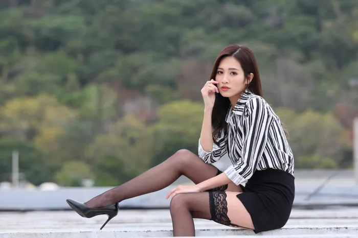 [Mzsock] NO.025 Long-legged beauty model Zhang Xiao sexy black stockings outdoor shot street photography#[93P]-55