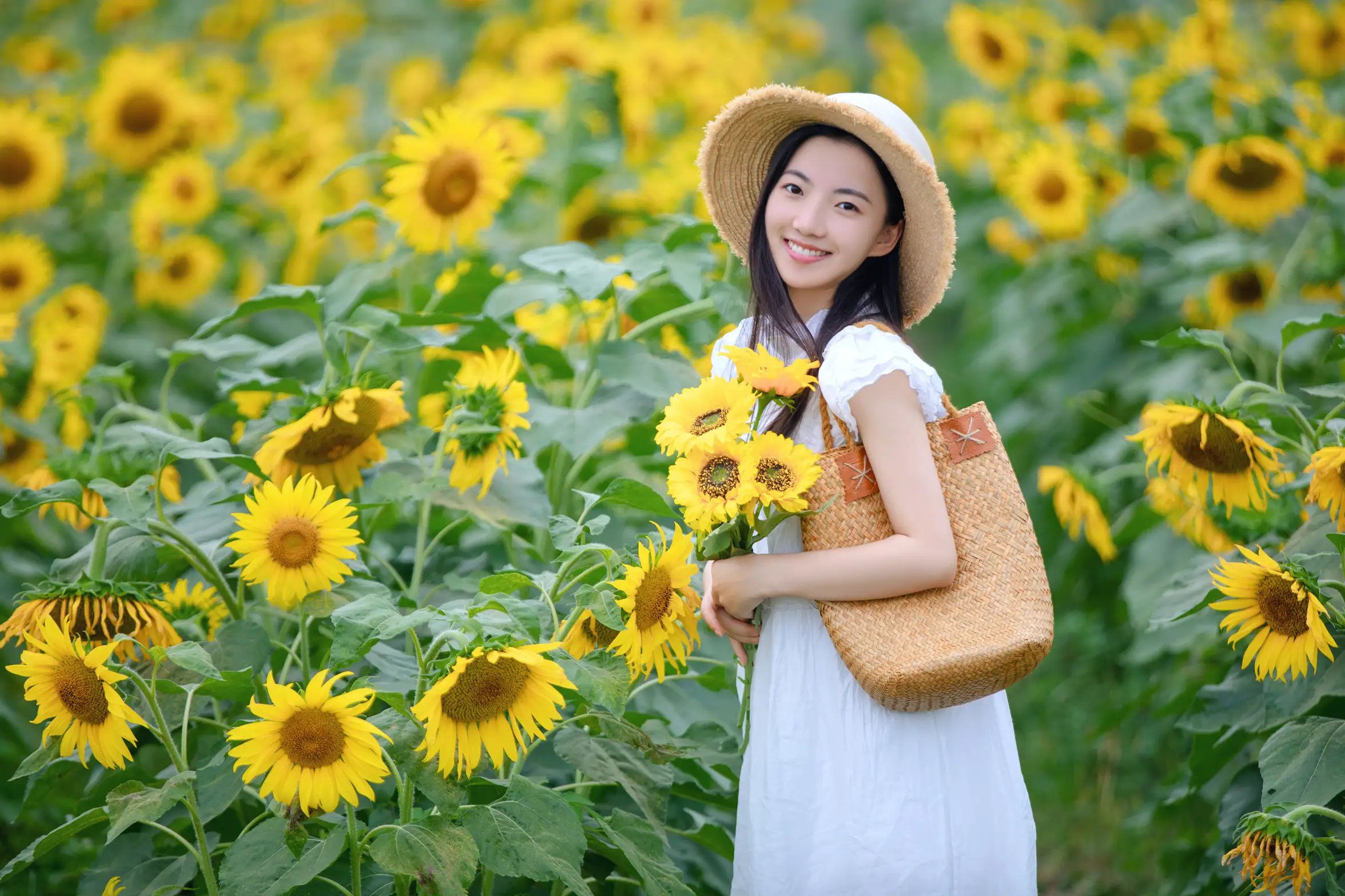 [YITUYU] 2022.08.22 Vol.1766 – Sunflower Girl chestnut#[22P]-13